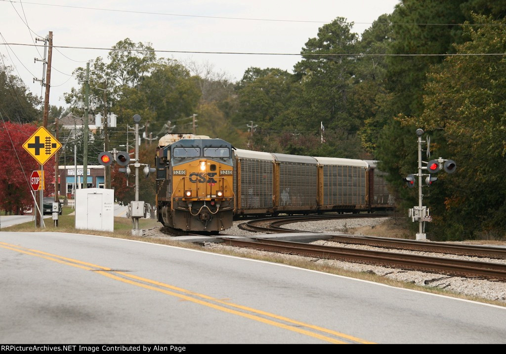 CSX 5240 and 7709 lead autoracks